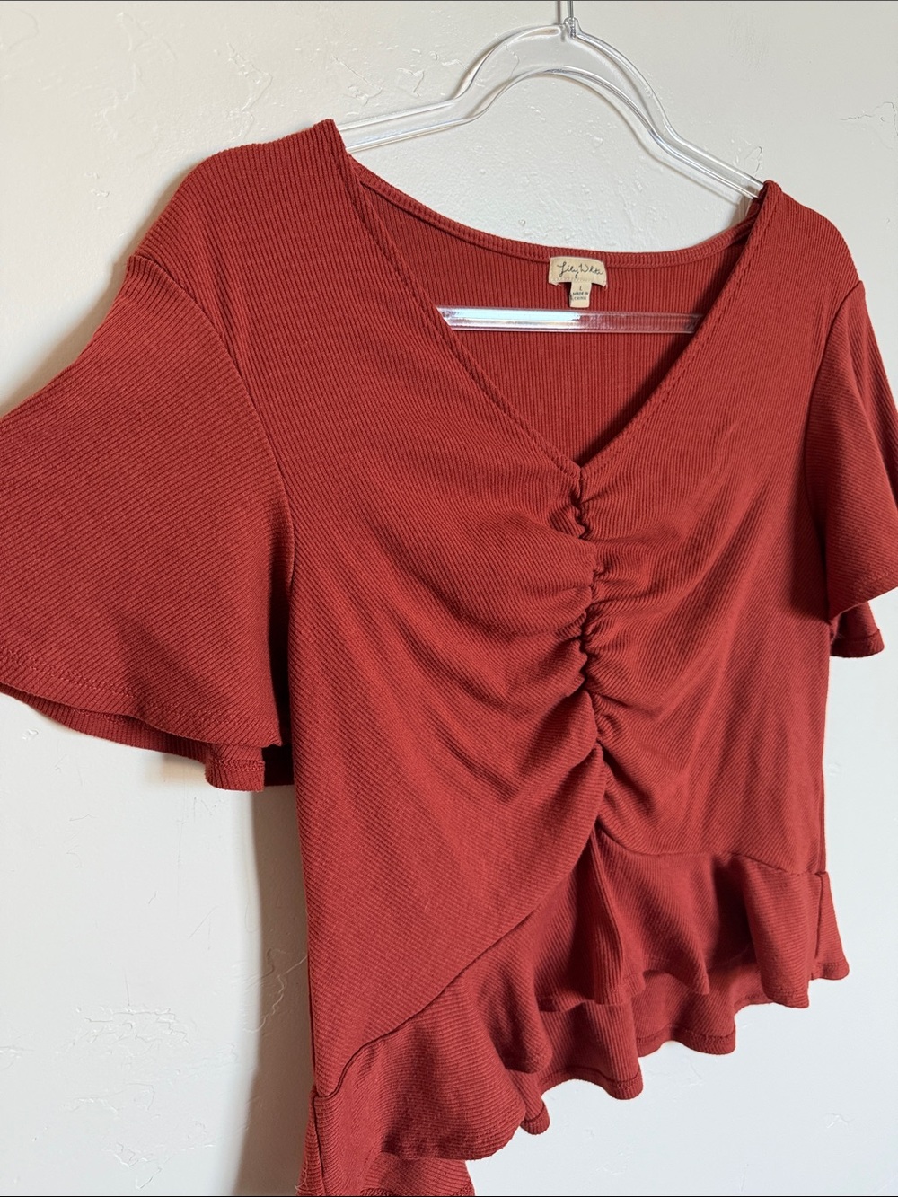 Lily White Ribbed Short Sleeve Ruched Ruffle Top - Picture 3 of 6